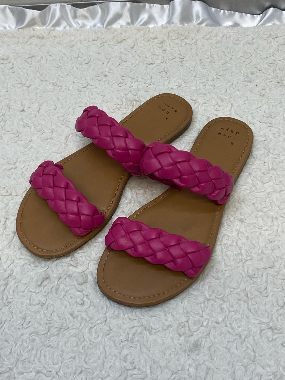A New Day Lucy braided slide sandals in hot pink women’s size 6.5